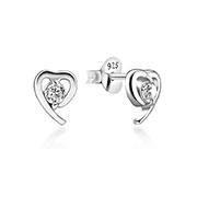 925 Sterling silver earring with cubic zircon.