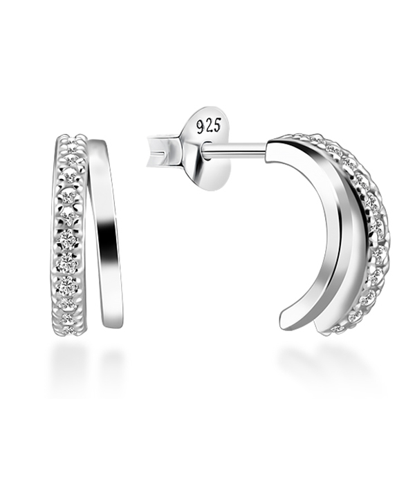 925 Sterling silver earring with cubic zircon.