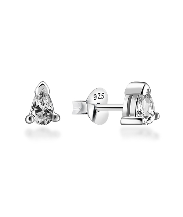 925 Sterling silver stud with cubic zircon.