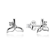 925 Sterling silver earring with cubic zircon.