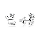 925 Sterling silver earring with cubic zircon.