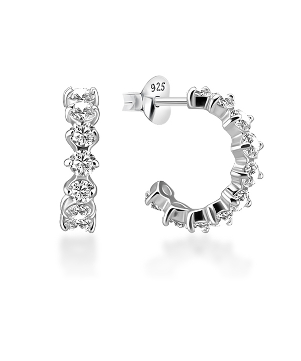 925 Sterling silver earring with cubic zircon.