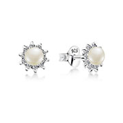 925 Sterling silver earring with cubic zircon.