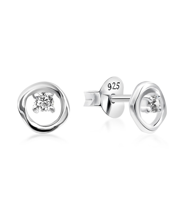 925 Sterling silver stud with cubic zircon.