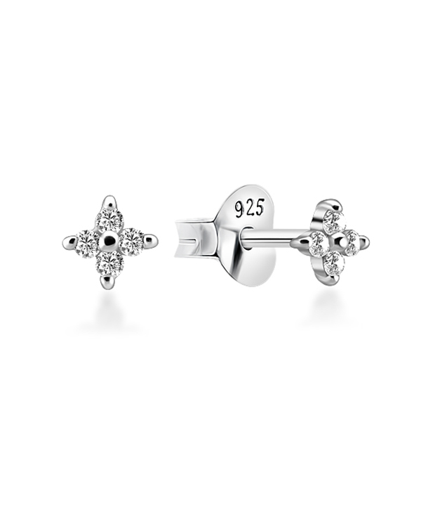 925 Sterling silver earring with cubic zircon.