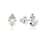 925 Sterling silver earring with cubic zircon.