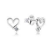 925 Sterling silver earring with cubic zircon.