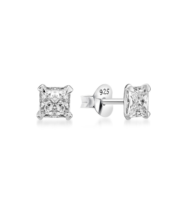 925 Sterling silver stud with cubic zircon.
