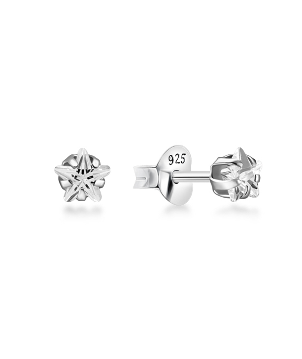 925 Sterling silver stud with cubic zircon.