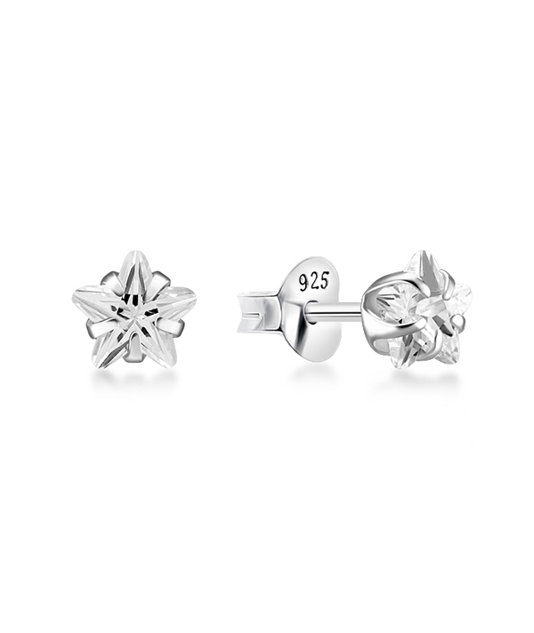925 Sterling silver stud with cubic zircon.