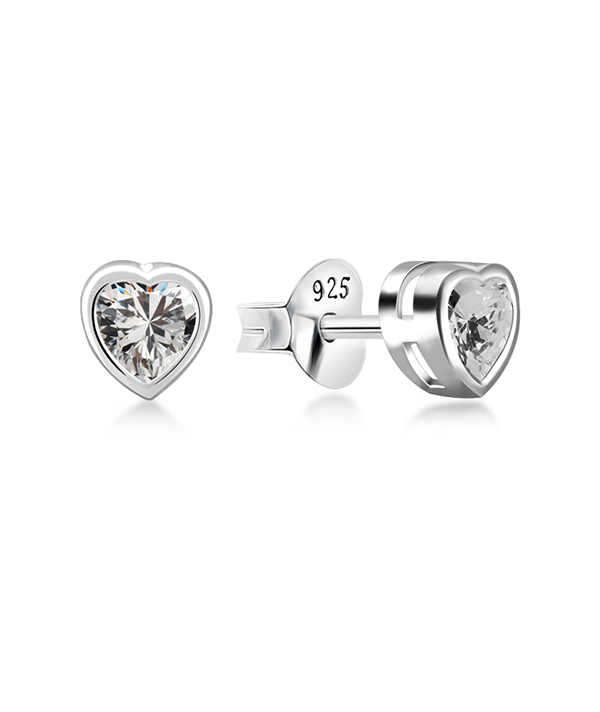 925 Sterling silver stud with cubic zircon.