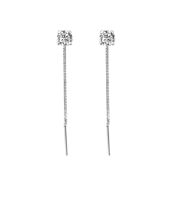 925 Sterling silver stud with cubic zircon.