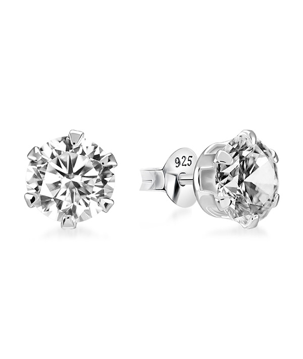925 Sterling silver stud with cubic zircon.