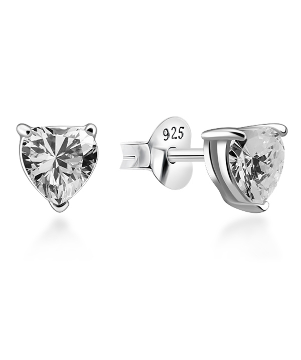 925 Sterling silver earring with cubic zircon.