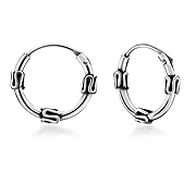 925 Sterling silver hoop.