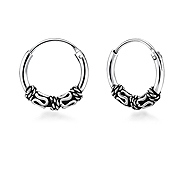 925 Sterling silver hoop.