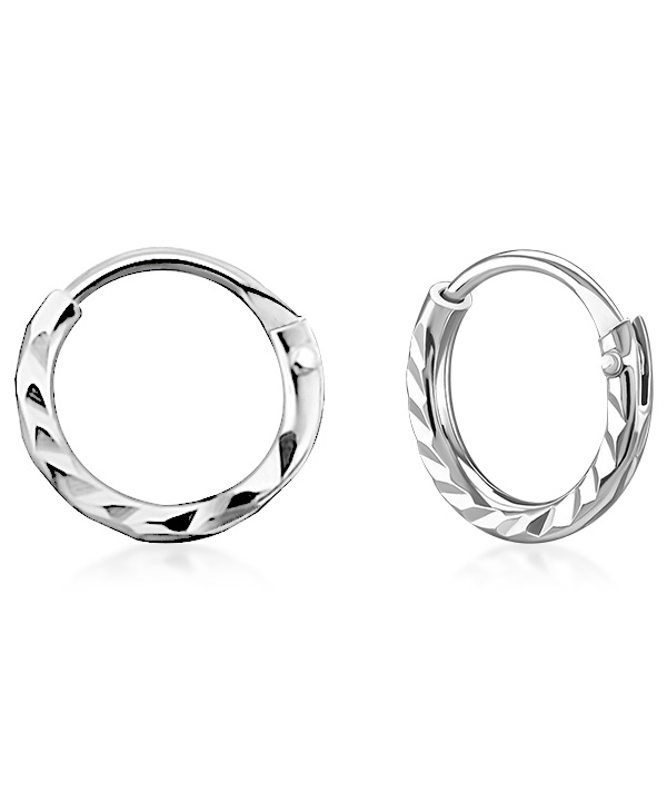 925 Sterling silver hoop.