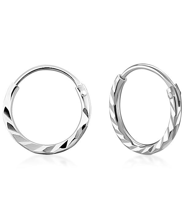 925 Sterling silver hoop.