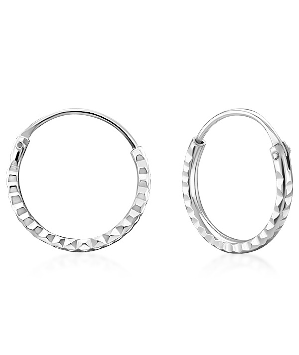 925 Sterling silver hoop.
