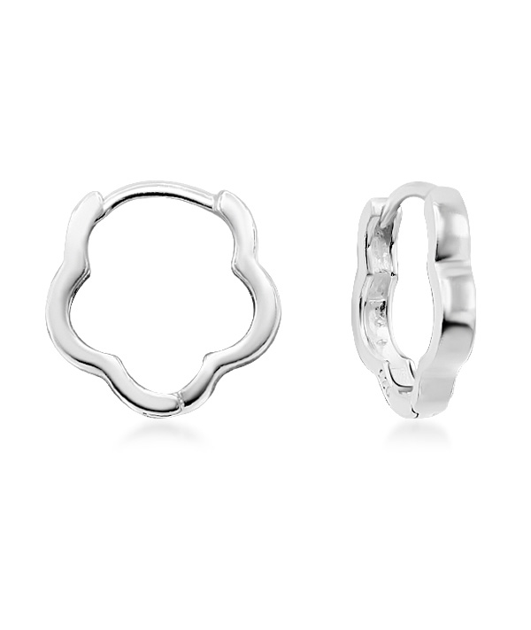 925 Sterling silver hoop.