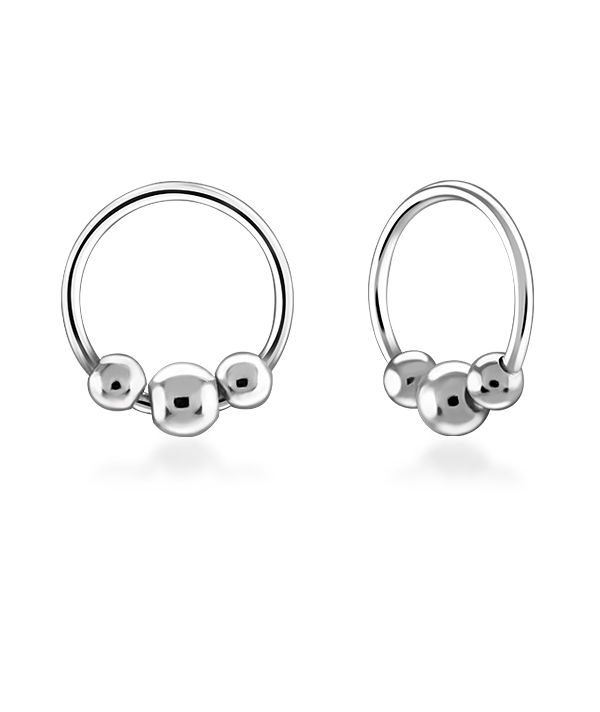 925 Sterling silver hoop.