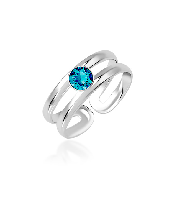 925 Sterling silver toering with crystal.