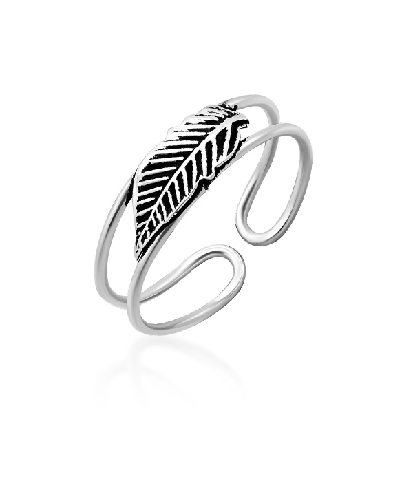 Plain 925 Sterling silver toering.