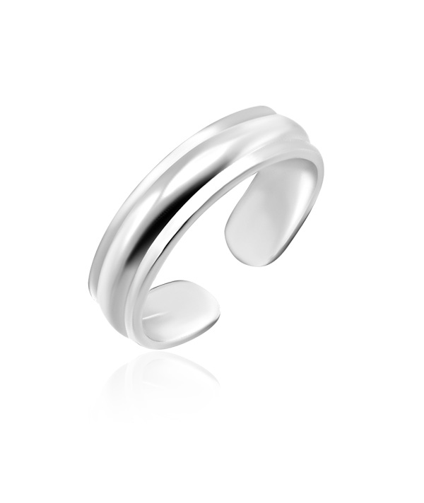Plain 925 Sterling silver toering.