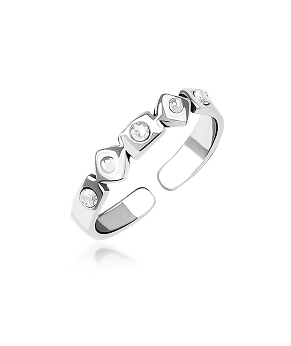 925 Sterling silver toering with crystal.