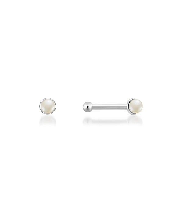 925 Sterling silver nose stud with synthetic pearl.