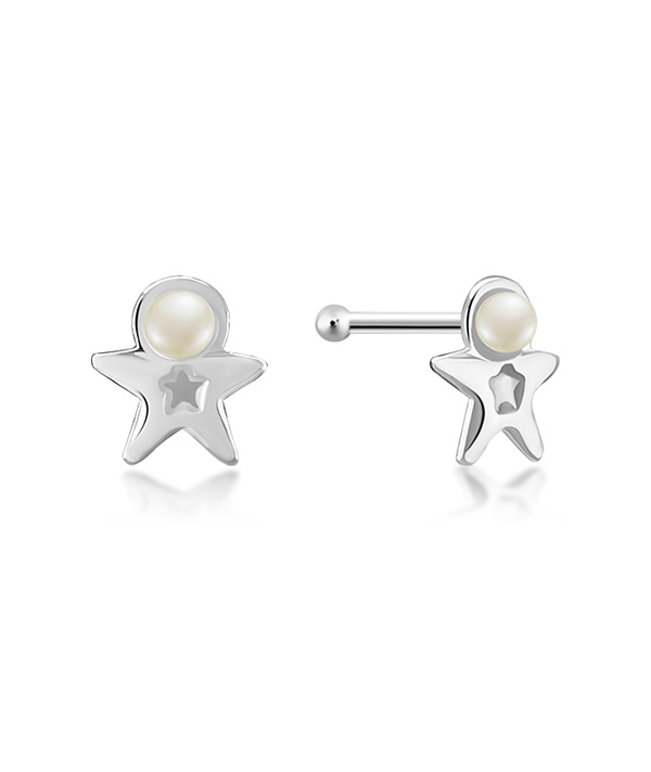 925 Sterling silver nose stud with synthetic pearl.
