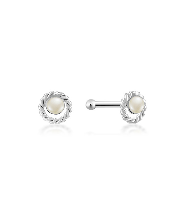 925 Sterling silver nose stud with synthetic pearl.