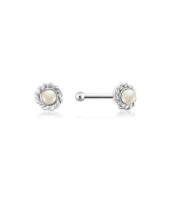 925 Sterling silver nose stud with synthetic pearl.