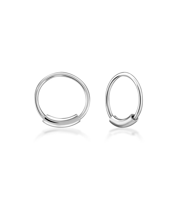925 Sterling silver nose hoop.