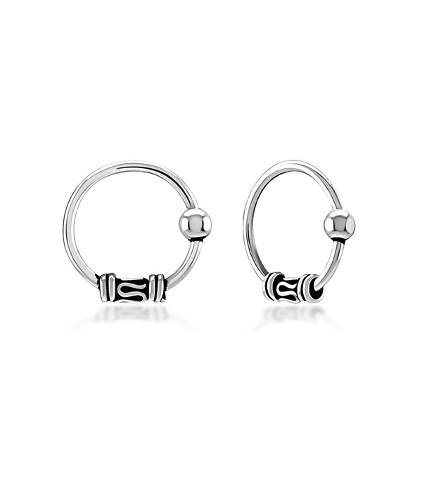 925 Sterling silver nose hoop.