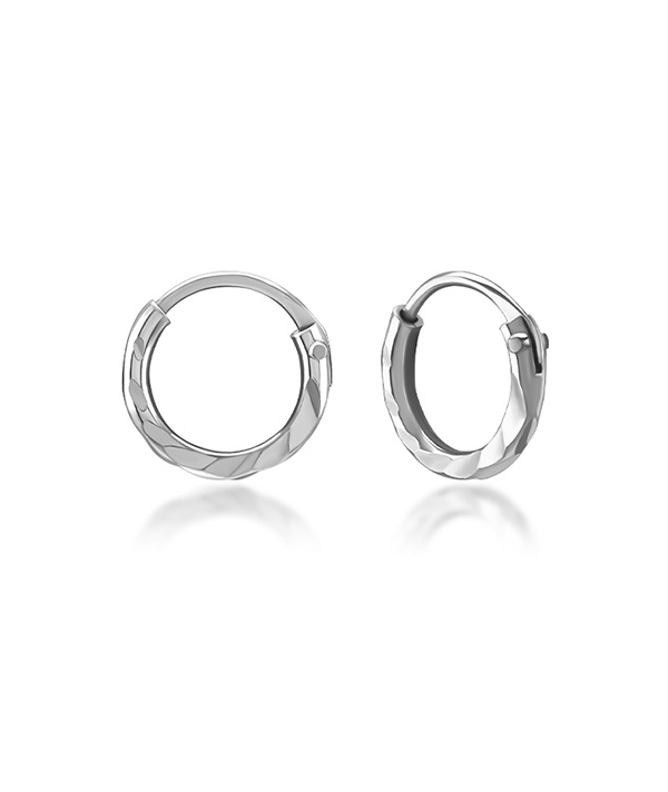 925 Sterling silver nose hoop.