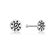 925 Sterling silver plain silver.