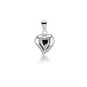 925 Sterling silver pendant.