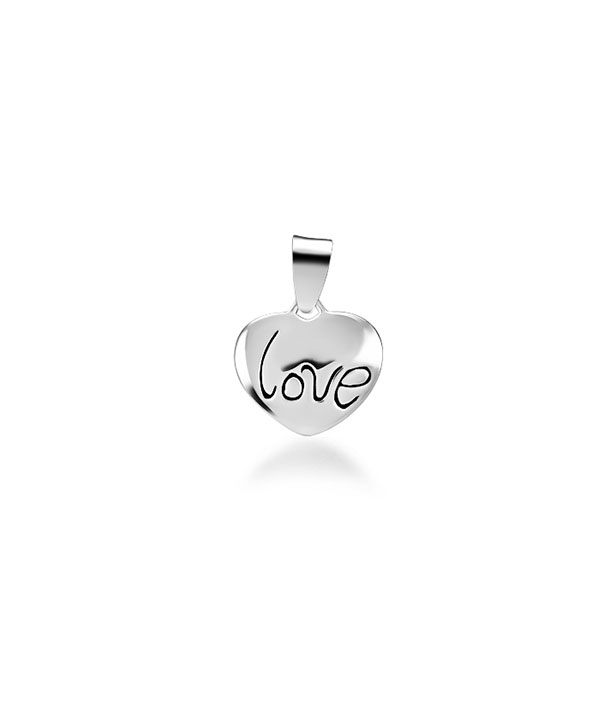 925 Sterling silver pendant.
