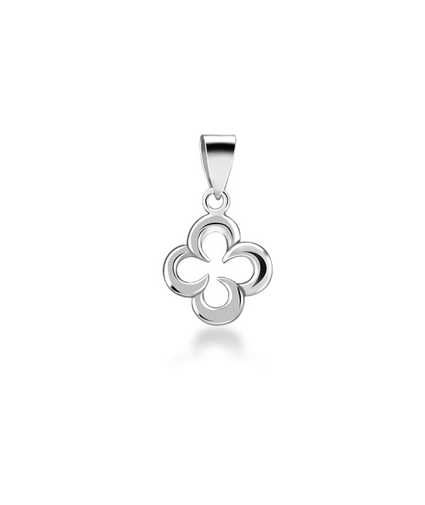 925 Sterling silver pendant.