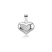 925 Sterling silver pendant.