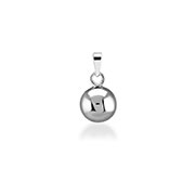 925 Sterling silver pendant.