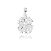 925 Sterling silver pendant.