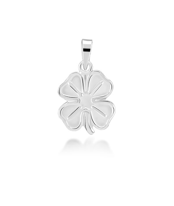 925 Sterling silver pendant.