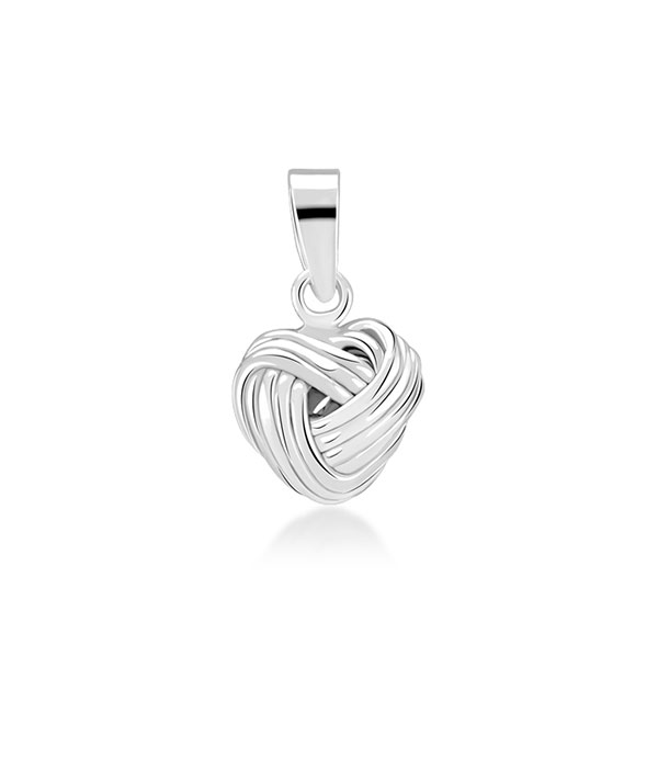 925 Sterling silver pendant.