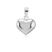 925 Sterling silver pendant.