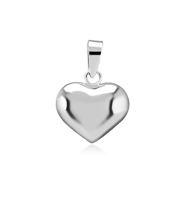 925 Sterling silver pendant.