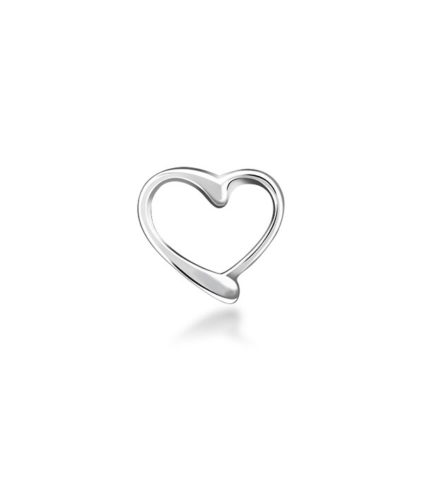 925 Sterling silver pendant.