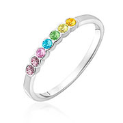 925 Sterling silver ring with crystals.