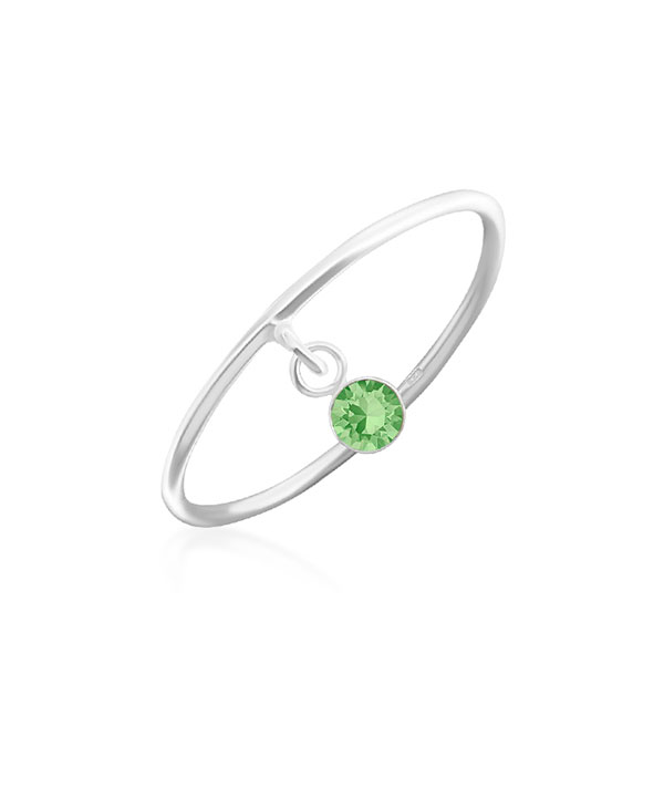 925 Sterling silver ring with crystals.